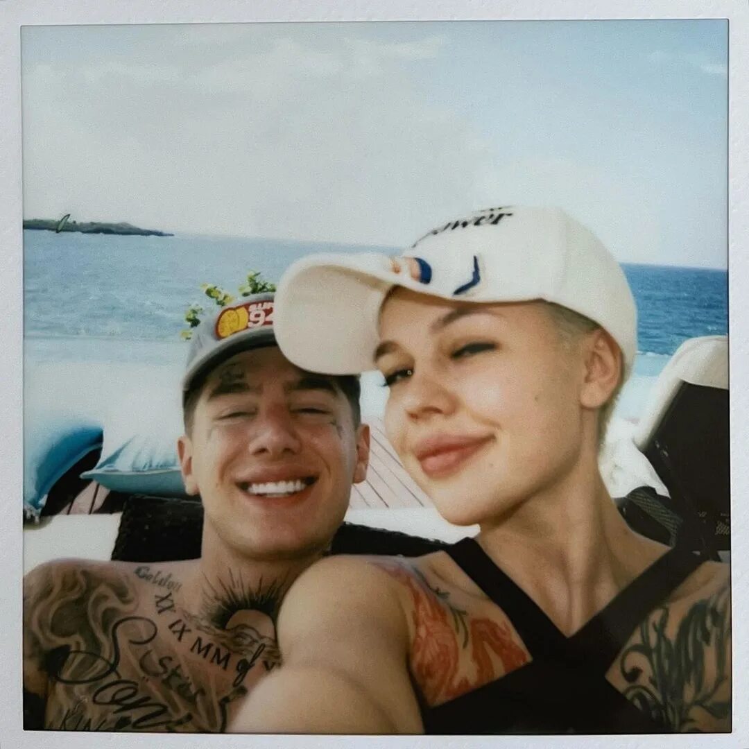 инстасамка до операций. дарья зотеева instasamka 2021. даша зотеева инстасамка. инстасамка 2022 налысо. инстасамка и олег 2022.