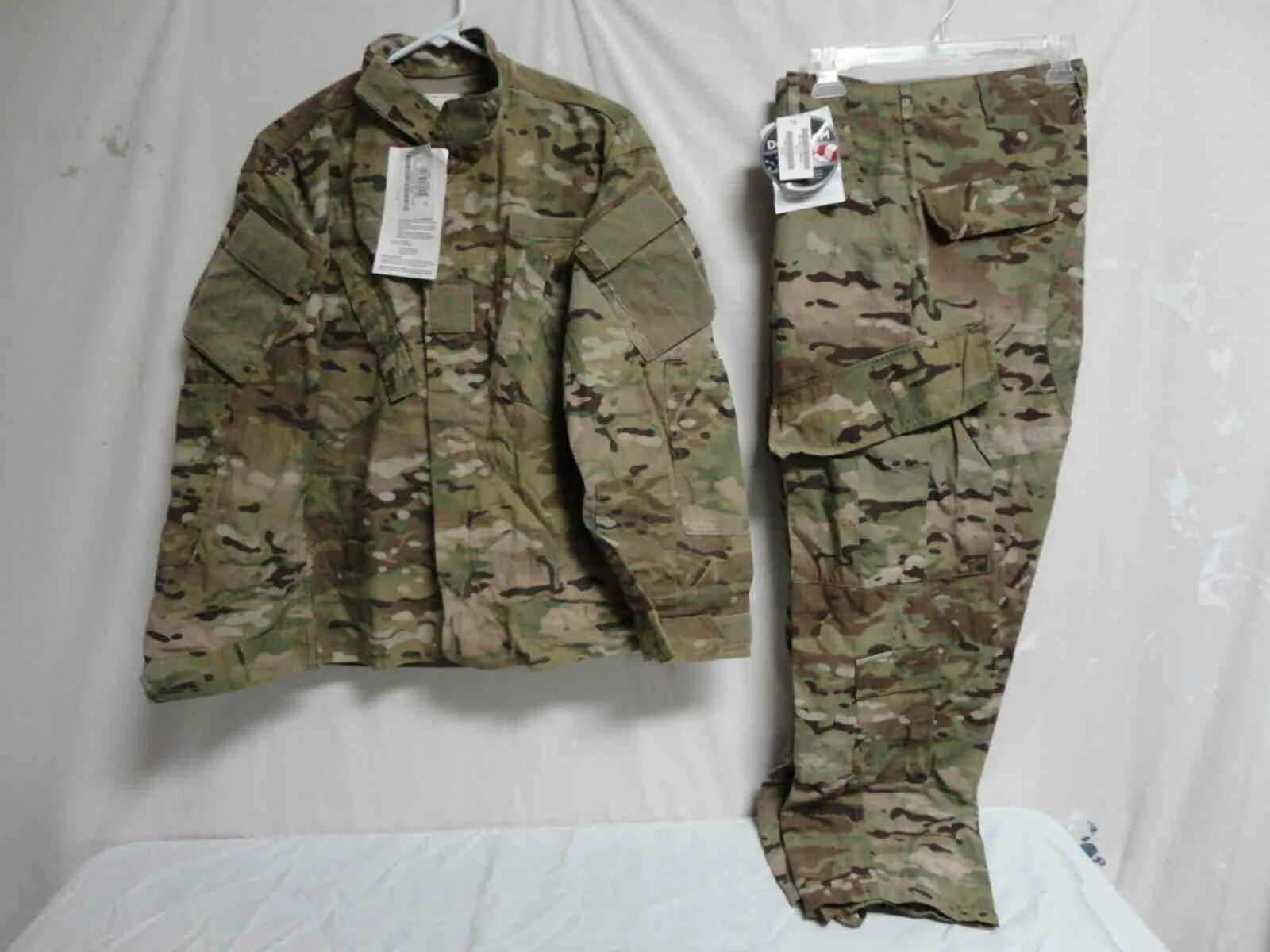 Новую форму мультикам. Костюм Defender Multicam. Костюм Multicam USA. Us Army Multicam. Камуфляж НАТО мультикам.