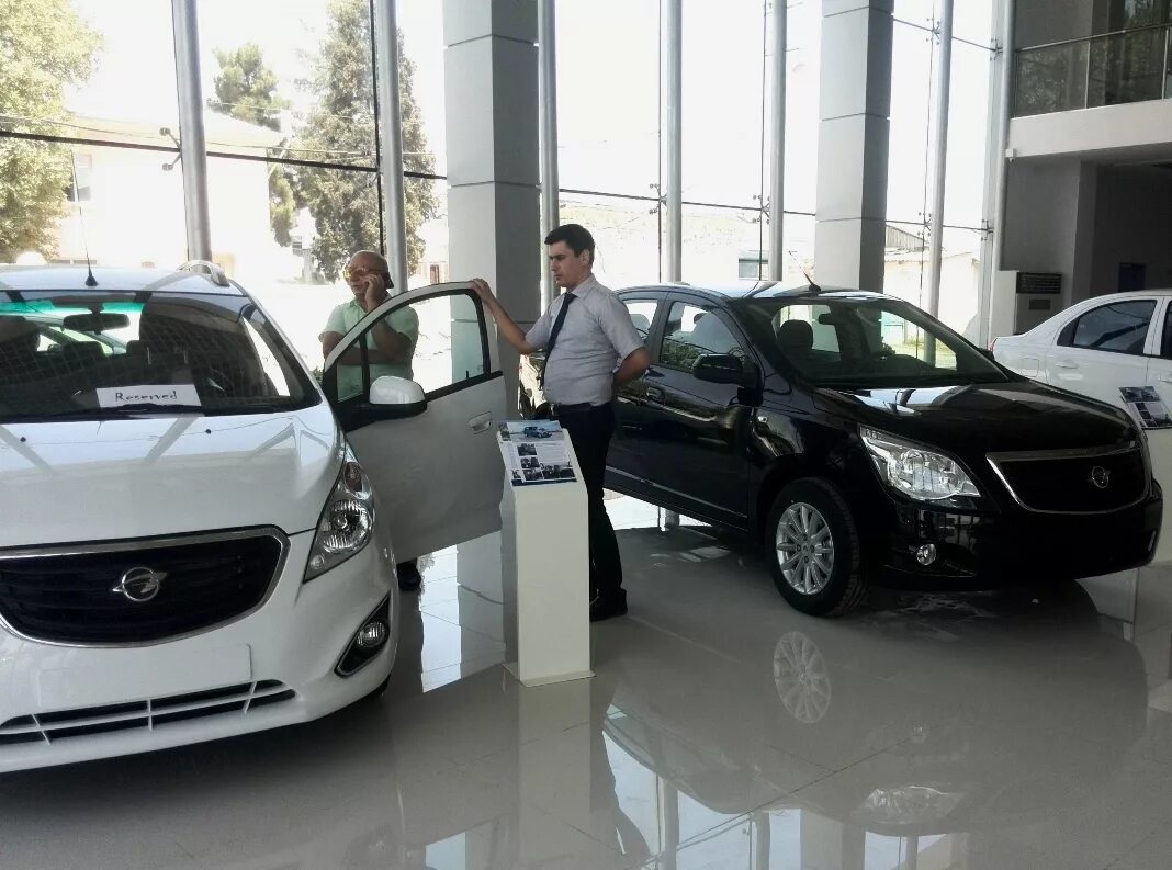 Кредит в душанбе. GM uzavtosavdo. Автосалон Равон в Душанбе. GM Uzbekistan avto. Автосалон Узбекистан Ravon.