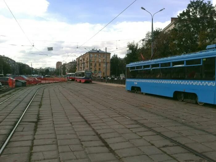 Трамвайное кольцо бульвар Рокоссовского. Бульвар Рокоссовского метро. Станция метро бульвар Рокоссовского.