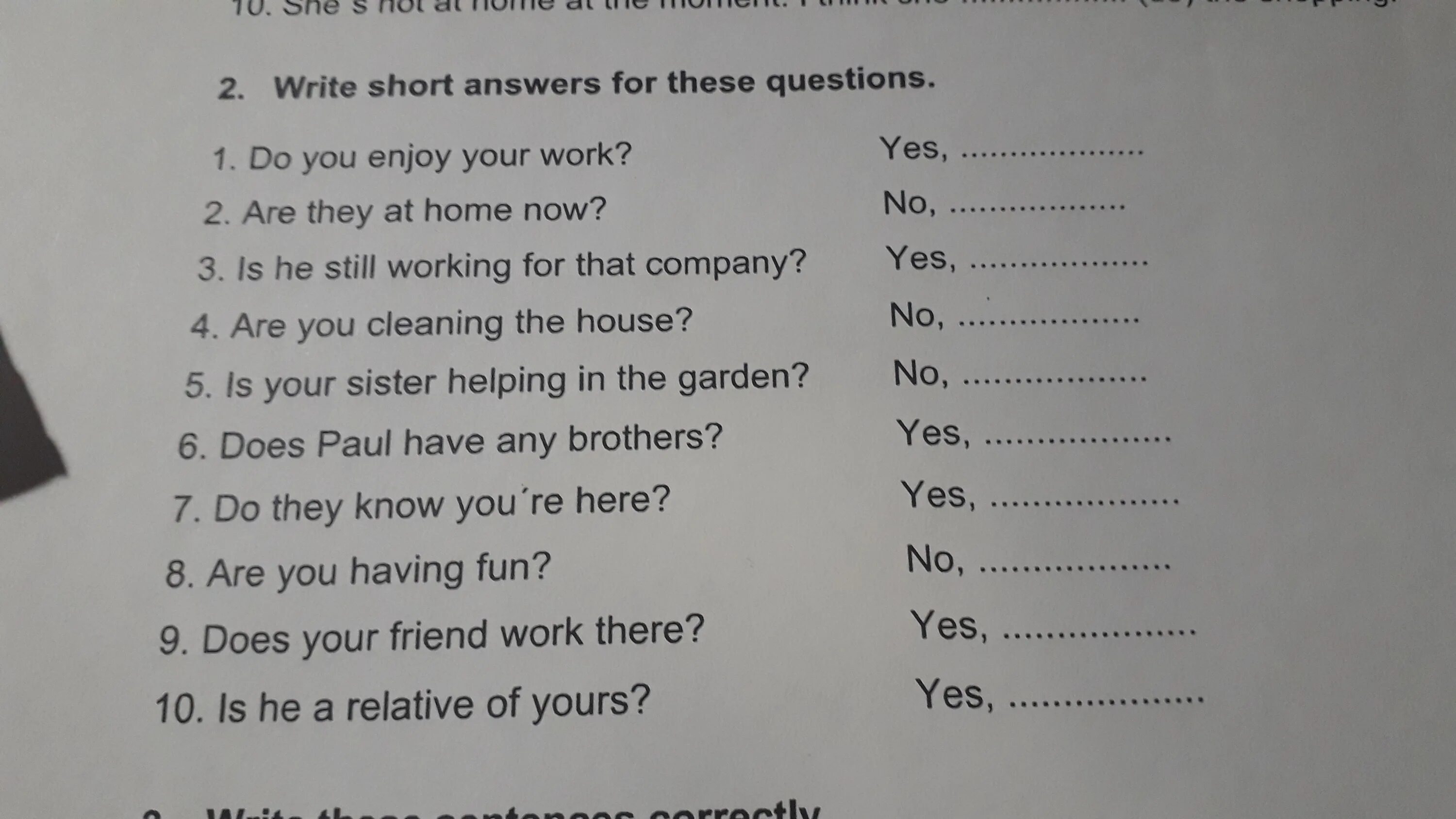 Answer the questions упражнение. Глагол to be short answers. Short answers to be упражнения. Questions and short answers. Короткие ответы to be.