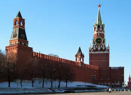 Кто ведет москва кремль