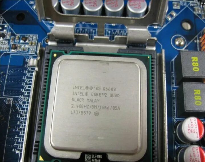 Core 2 quad 2 4. Процессор intel core 2 quad. intel core quad q6600. core 2 quad q6660. intel core 2 q6600.