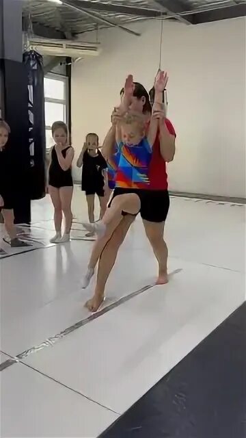 акробатический переворот 6 букв