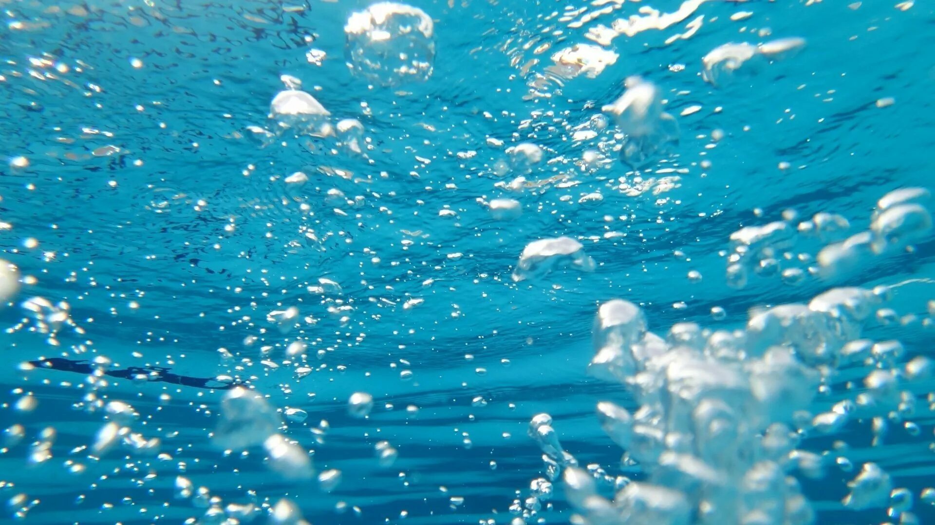 Водные пузырьки. Вода фон. Пузырьки в воде. Красивая вода. Водный фон.