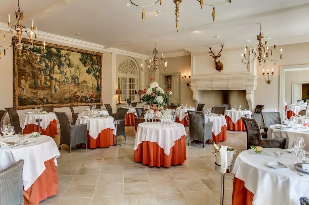 Сайт шато. Ресторан l orangerie. ресторан шато. шато омск ресторан. ресторан ле шато в вао.