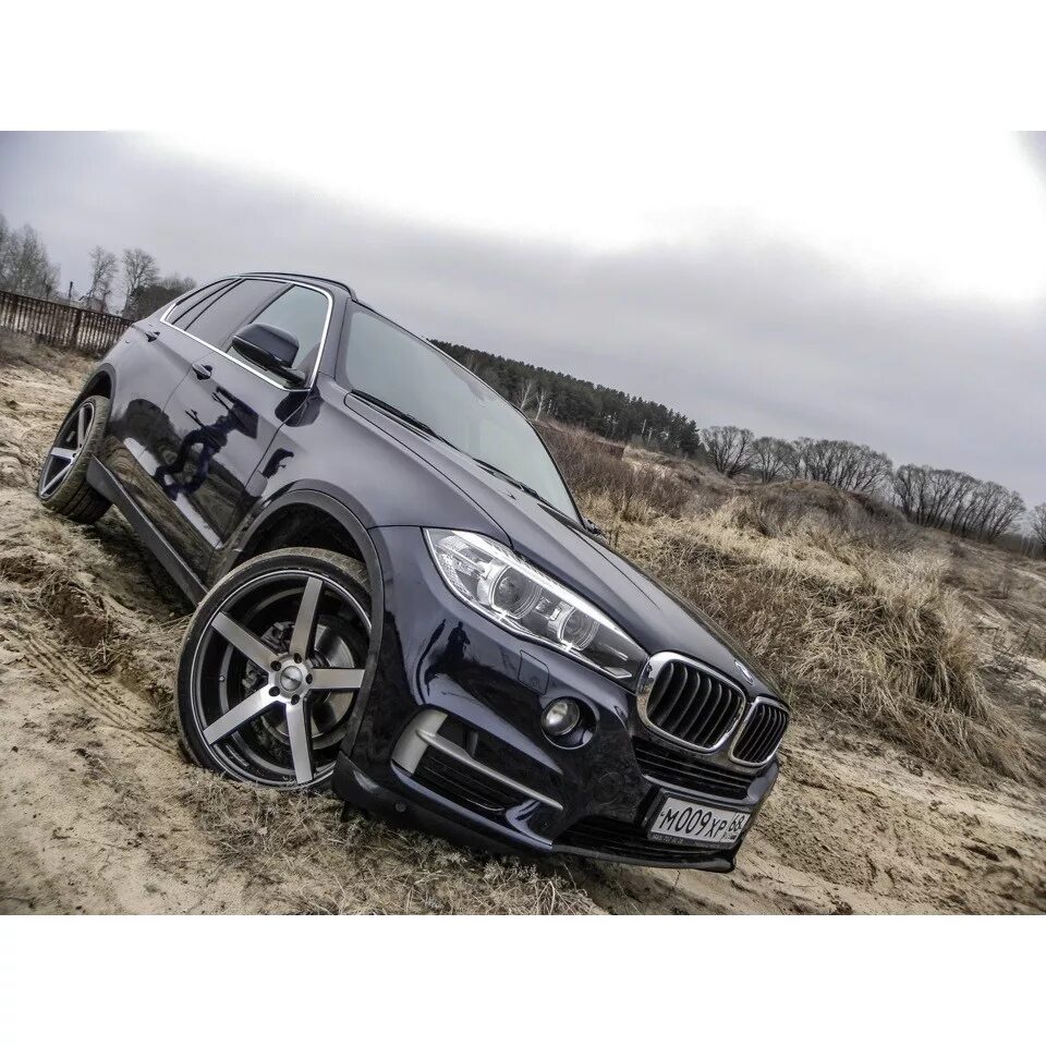 X 5 20x 3. BMW x5 r22. BMW x5 e70 диски r22. BMW x5 f15 r22. БМВ х5 на 22 колесах.