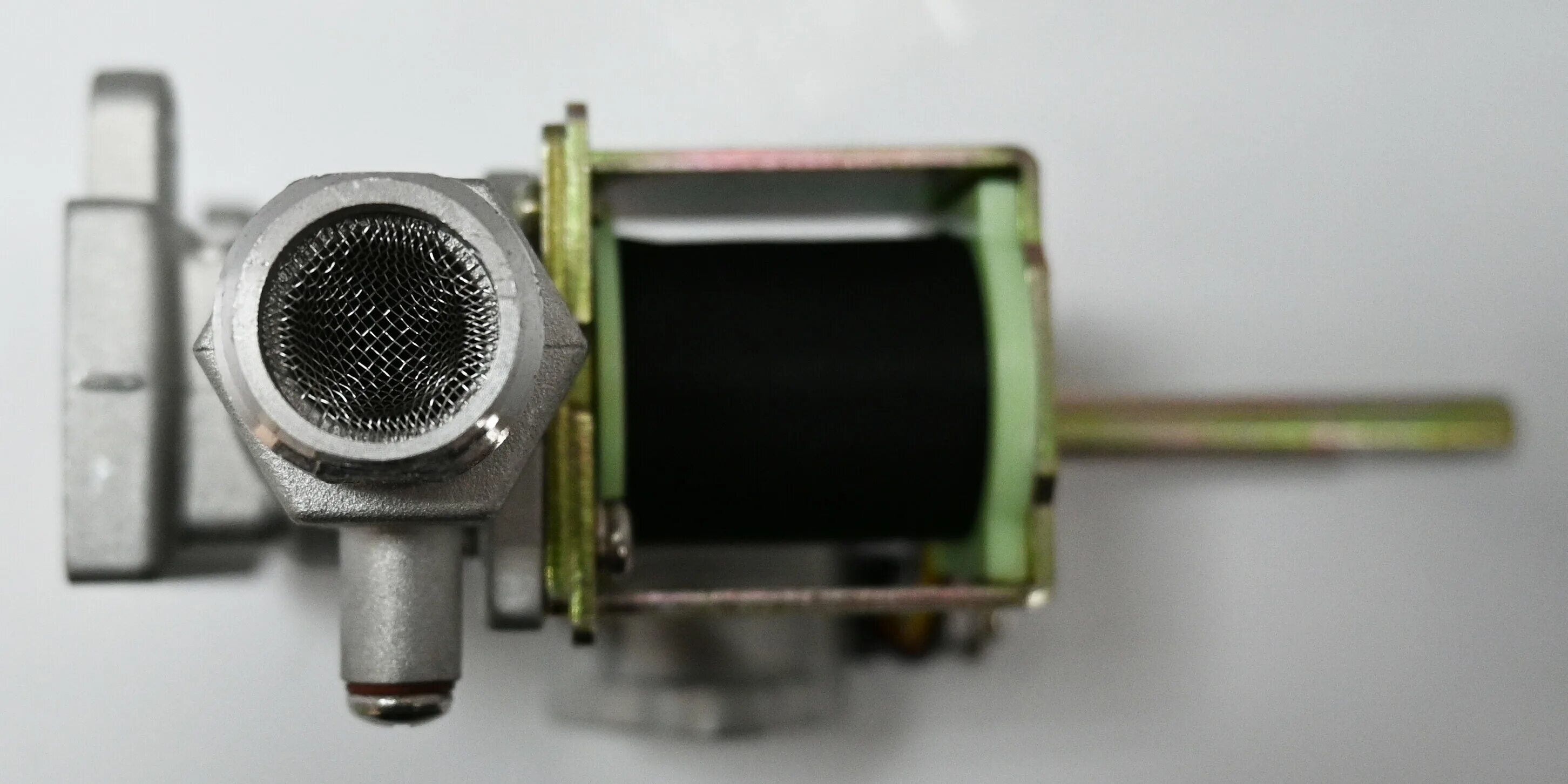 Проточный газовый водонагреватель ariston fast cf 11p. Ariston fast r display 10l ng. Водонагреватель газ fast r display 14l ng. Ariston fast r display 14l ng. Термоэлектрический клапан для аристон fast 14 cf p ташкент.