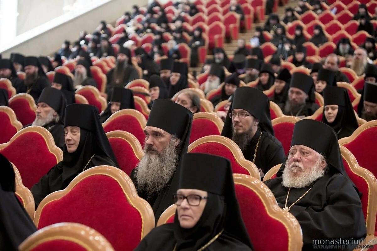 храм на цветочной 16 иоанн миронов. настоятель русской церкви. настоятель владимир храм покрова пресвятой богородицы красноярск. архимандрит мелхиседек ясенево. игумен сергий рыбко.