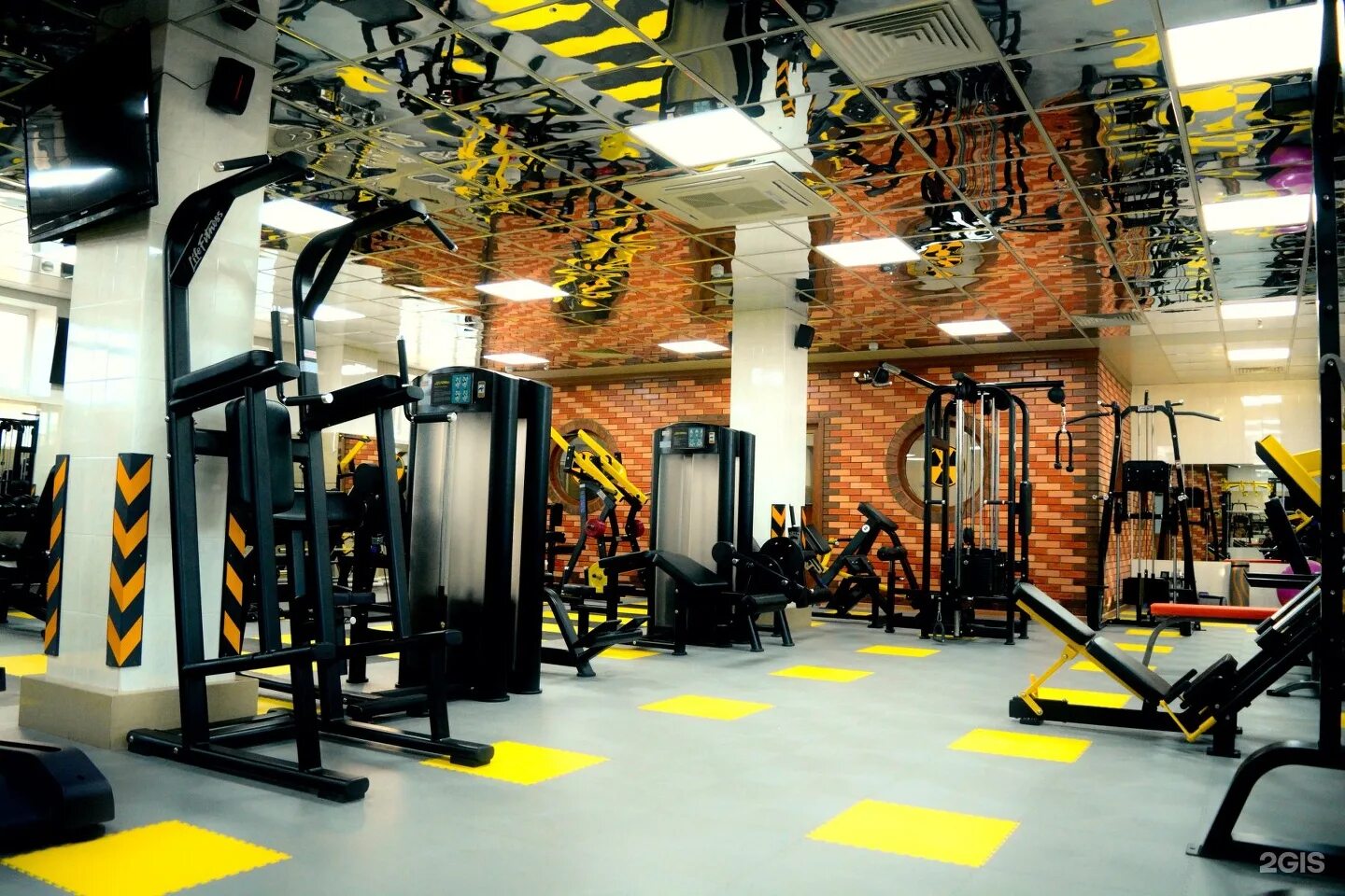 Спортзал энерджи. Энерджи чита. Энерджи чита. Энерджи фитнес клуб. Энерджи фитнес брянск.