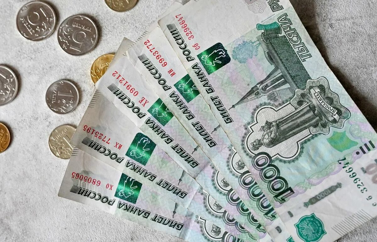 Майские повышения зарплаты бюджетникам