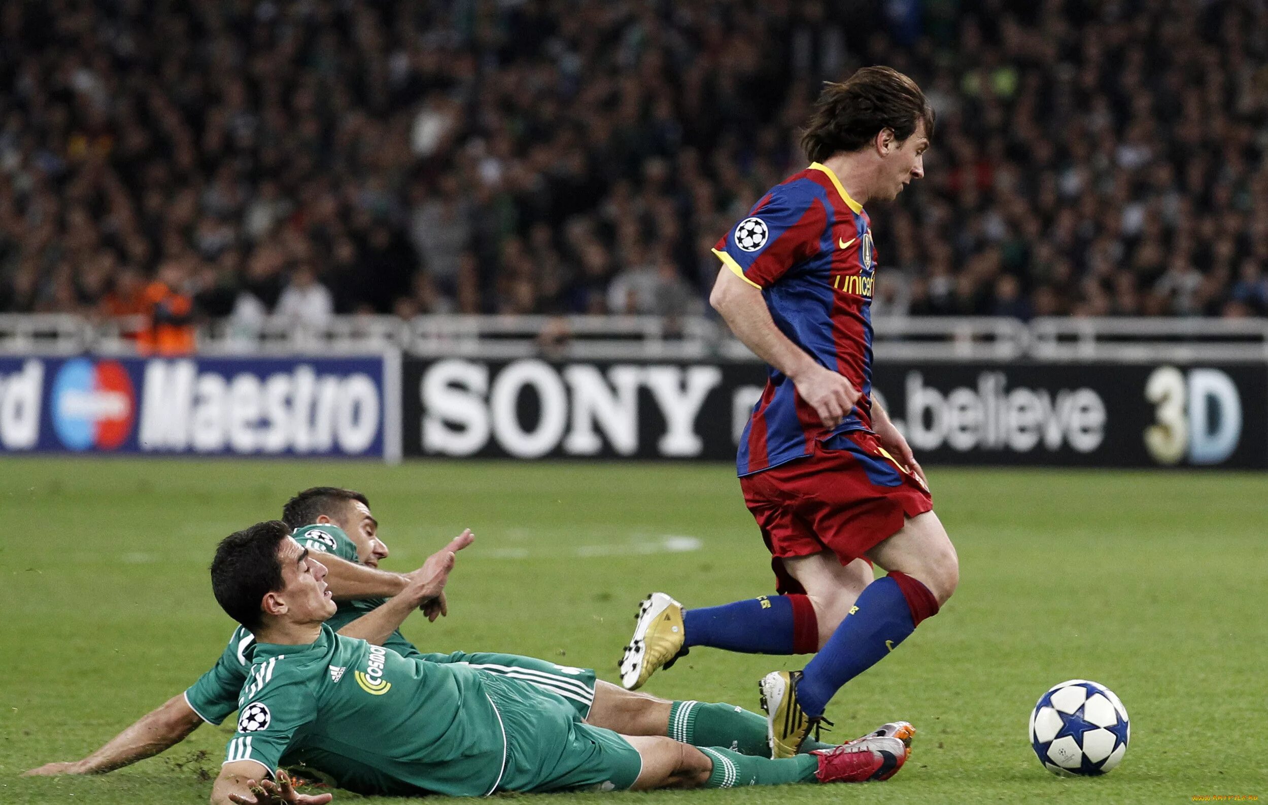 Про футбол 1. Месси Барселона 2011. Футбол Месси. Матч футбол Месси. Messi 2023.