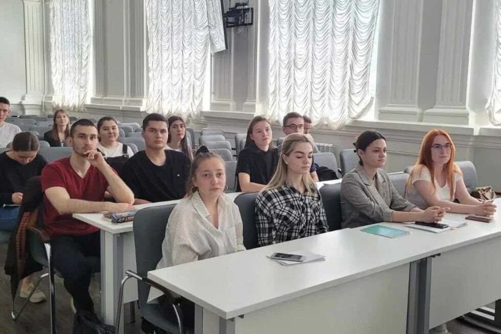 Преподаватель вуза. Преподаватель высшей школы. Преподаватель вуза. Преподаватель вуза москва. Молодые педагоги московскому образованию.