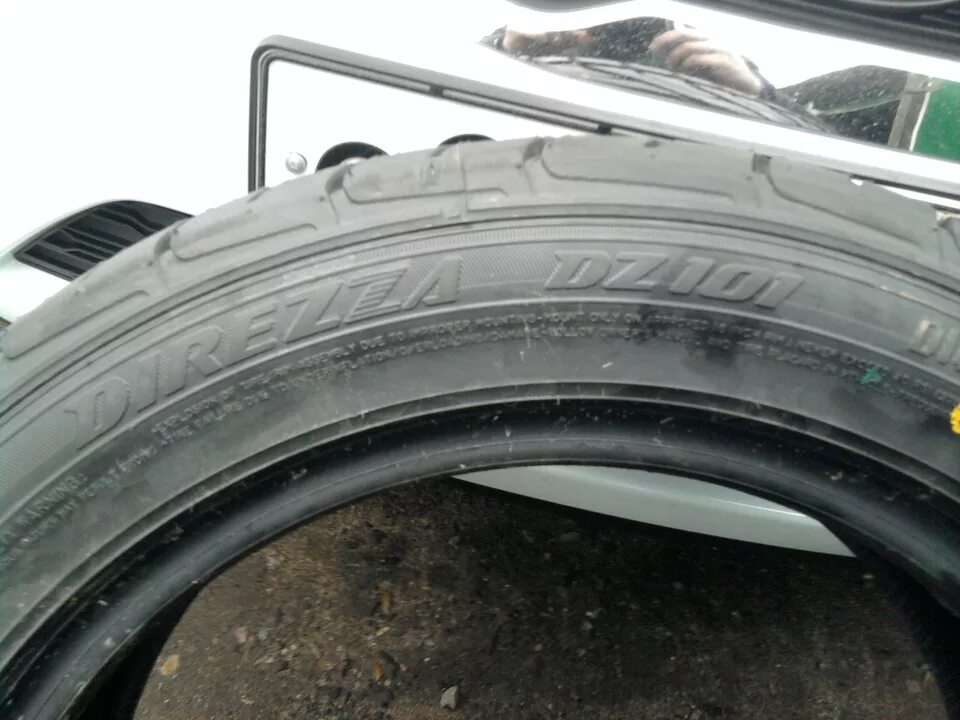 Шины 205 55 16 краснодар. Dunlop Direzza 205/55/16. Dunlop 205/55 r16. Dunlop r16 205/40. Данлоп резина летняя диреза r16 195/45.