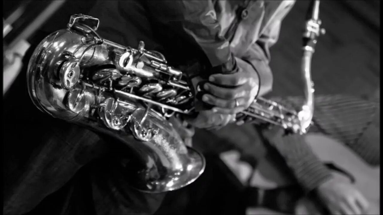 Саксофонист на закате. Creative saxophone duets + cd. Музыка блюз саксофон. Музыка блюз саксофон. Саксофон музыкальный инструмент.