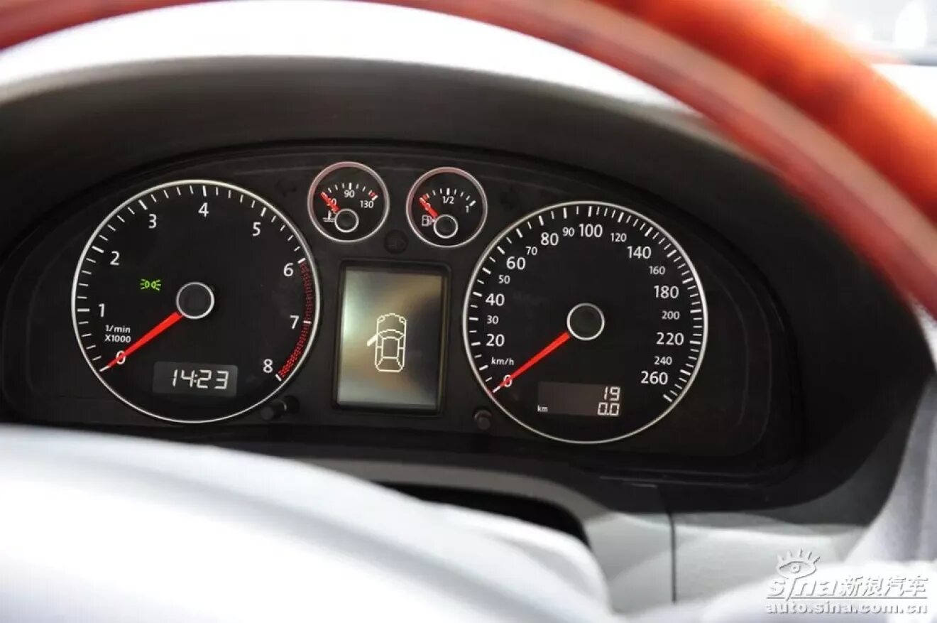 Passat b5 панель приборов. Приборная панель фольксваген пассат б6. Панель приборов volkswagen passat b5 plus. Passat b6 приборная панель. Замена приборной панели пассат.