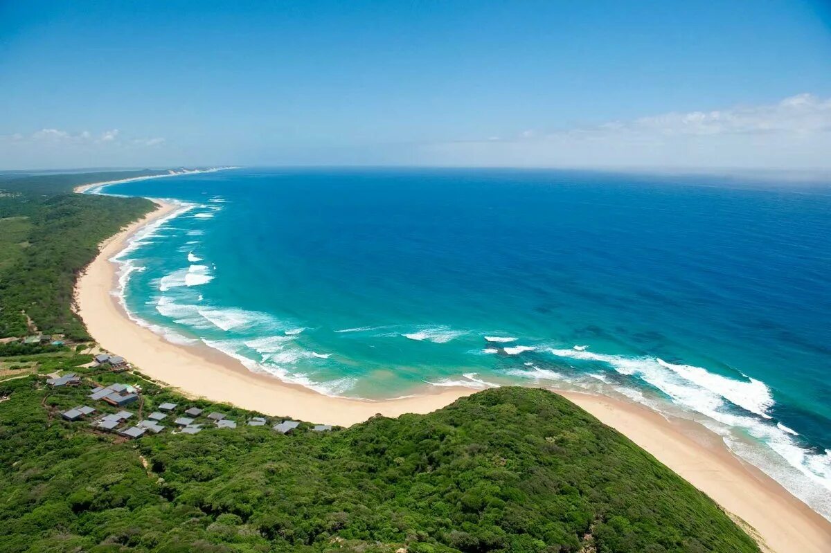 В африке есть океан. Мозамбик побережье. Мапуту пляж. Мозамбик (остров). Республика Мозамбик.