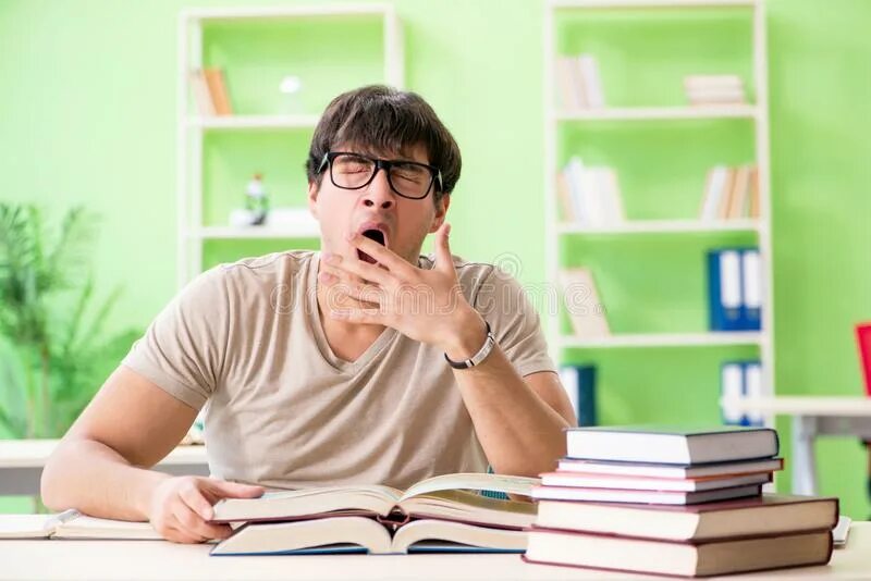 Preparing for university. Студенты в вузе. Preparing for university. Preparing for exams. Preparing for university.