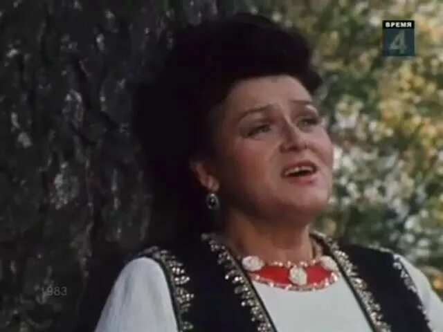 Зыкина растет в волгограде березка. Растёт в волгограде берёзка слушать зыкина. Растёт в волгограде берёзка картинки. Зыкина растет в волгограде березка. Береза в волгограде.