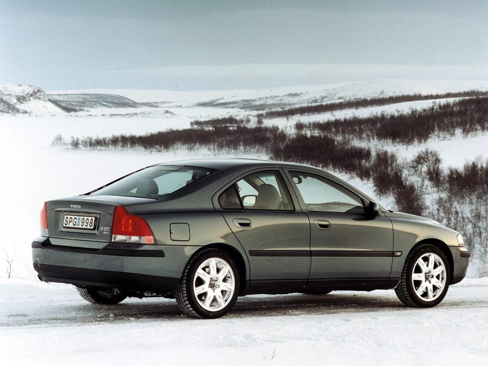 Volvo s60 2002. Вольво с60 2002. Volvo s60 1 поколения.
