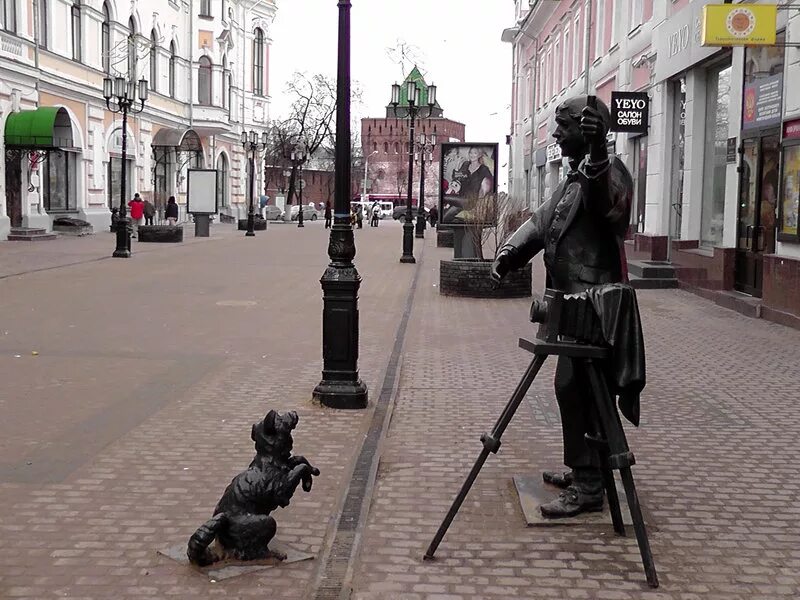 Покровская улица Нижний Новгород. Большая Покровская улица в Нижнем Новгороде. Большая Покровка Нижний Новгород. Улица большая Покровка в Нижнем Новгороде.