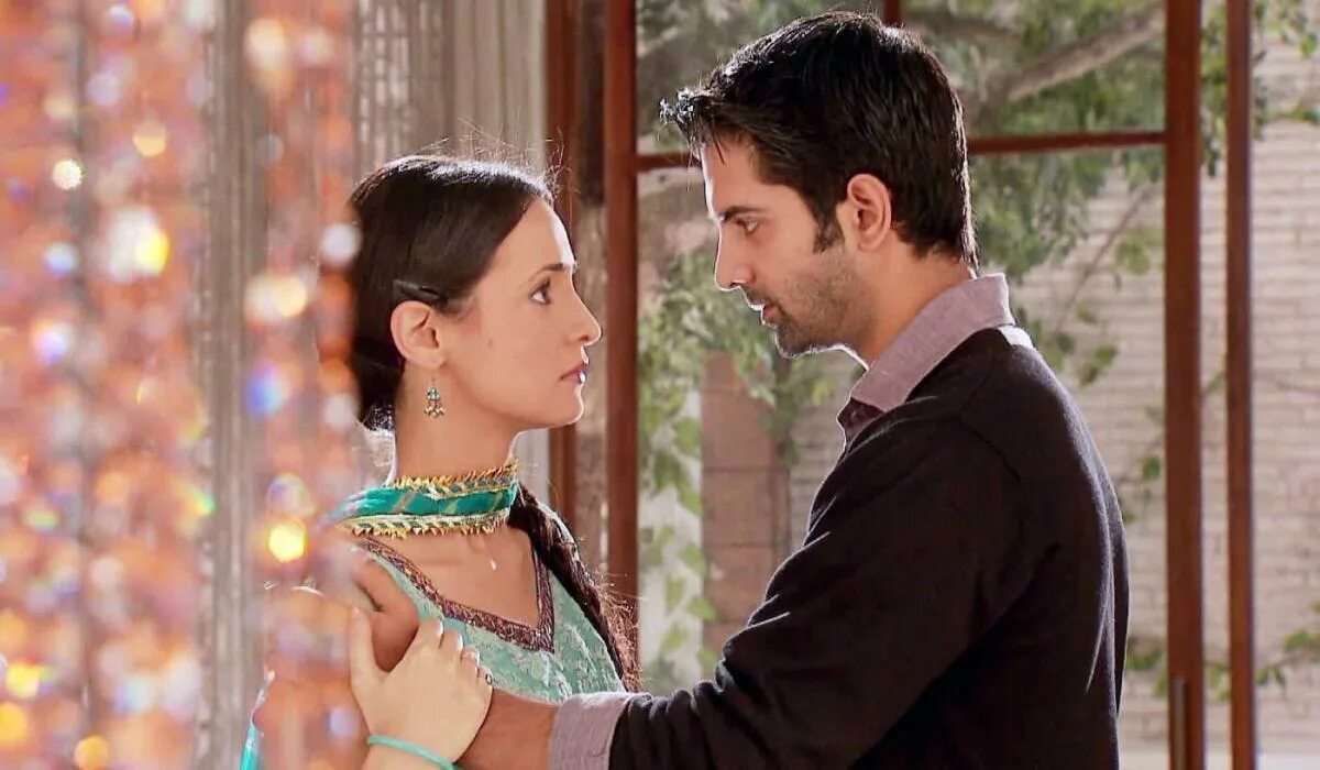 Арнав и Кхуши. Арши. Sanaya Irani Barun Sobti. Sanaya Irani Barun Sobti 2020.