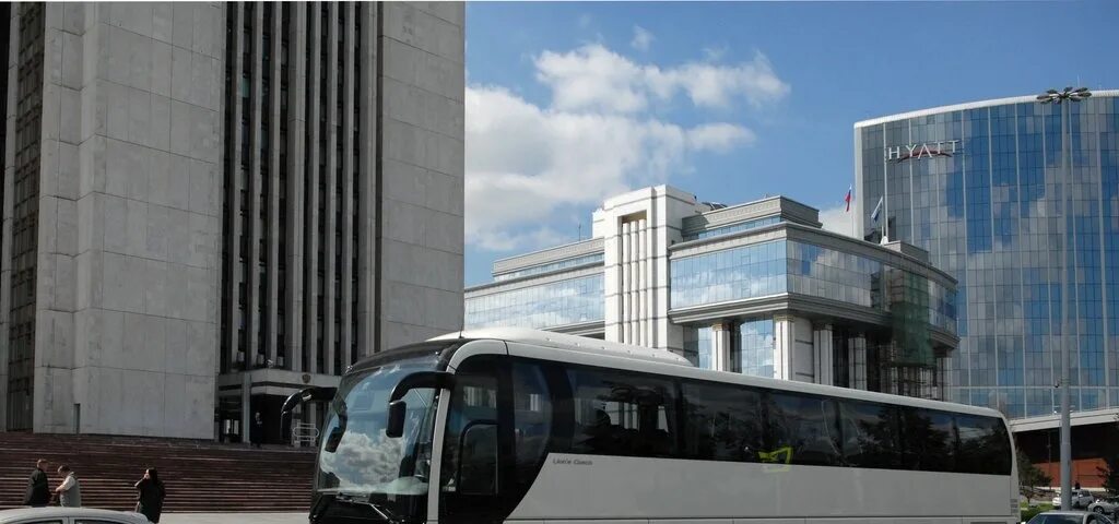 Северный автовокзал Екатеринбург. Автобусный вокзал ЕКБ. Северный автовокзал Екатеринбург здание. Северный автовокзал Екатеринбург метро.