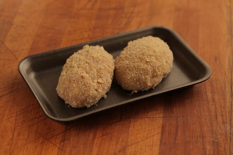 Полуфабрикаты из натуральной рубленой массы. Котлеты индюшиного фарша. Приготовление блюд из рубленной и котлетной массы. Котлеты куриные полуфабрикаты. Котлеты натуральные из птицы.