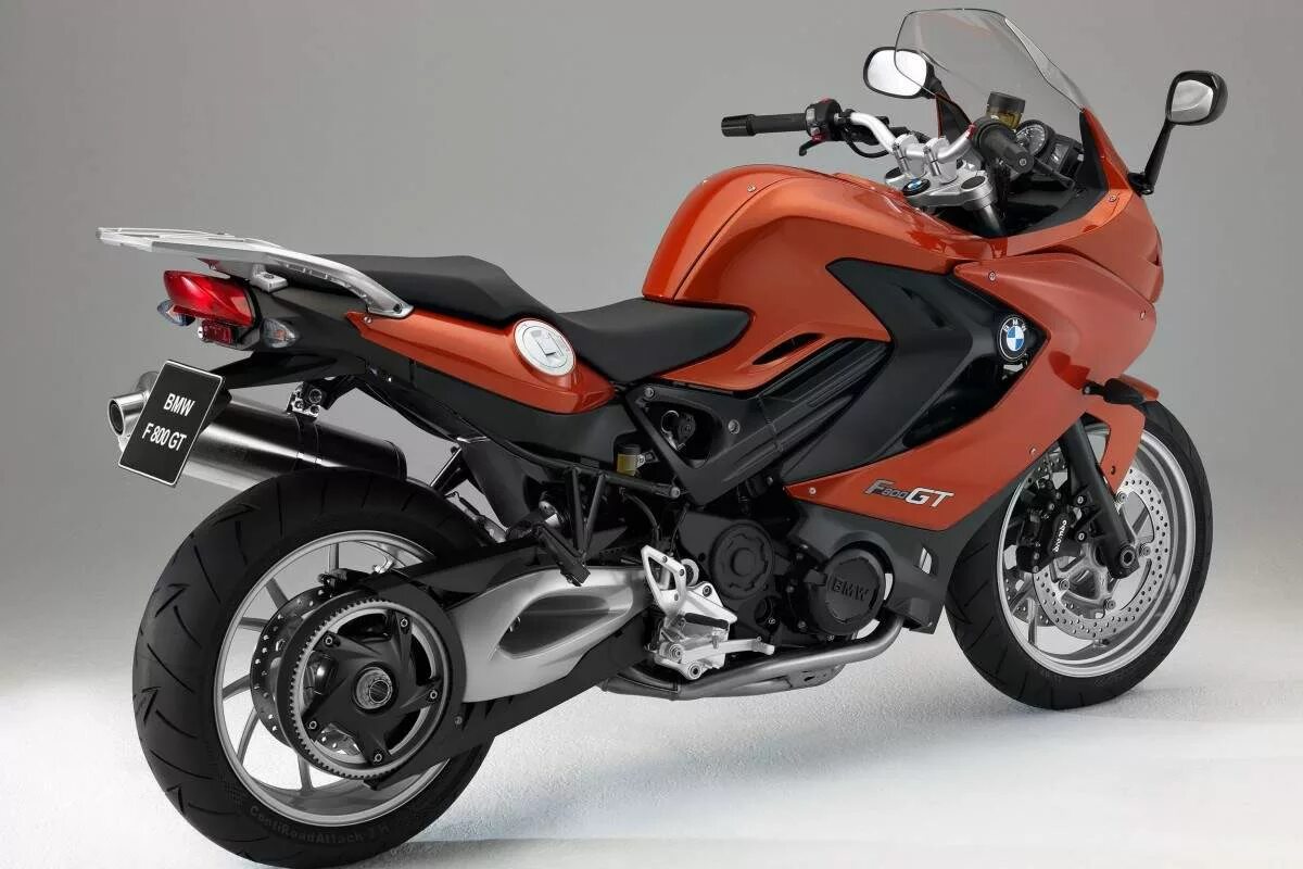 Купить мотоцикл 800. BMW f800gt. Мотоцикл BMW f800gt. БМВ Ф 800 gt. BMW f800gt 2013.