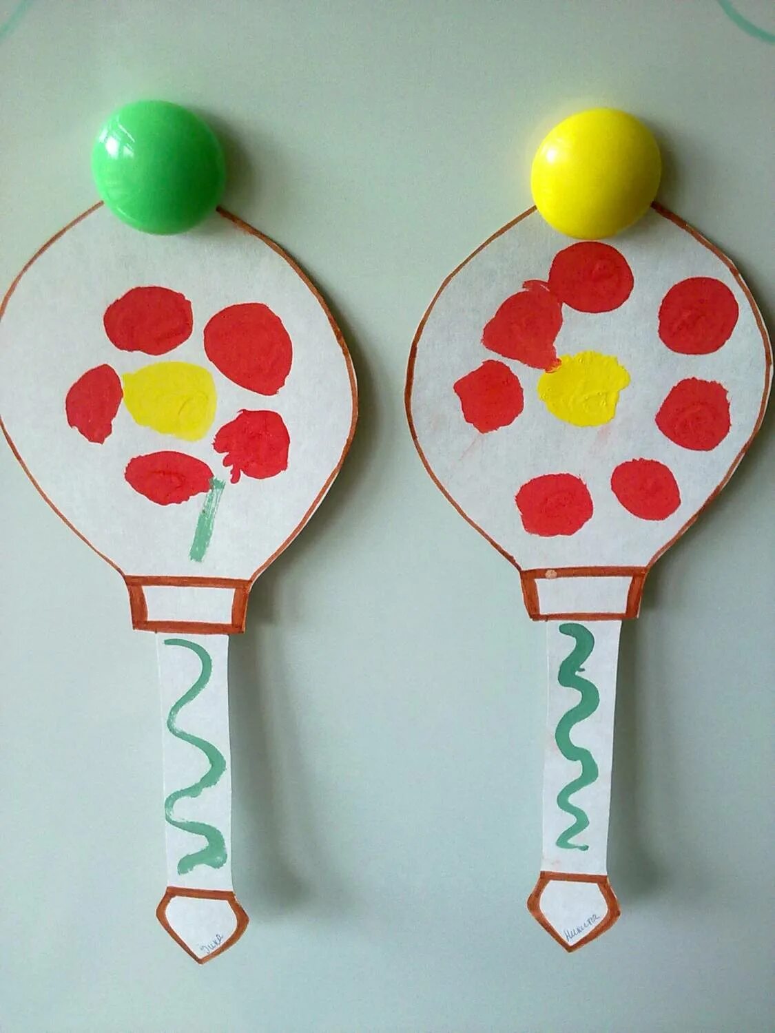 детские музыкальные инструменты для детского сада. музыкальные игрушки в младшей группе. тема музыкальные инструменты младшая группа. музыкальный уголок. тема музыкальные инструменты младшая группа.