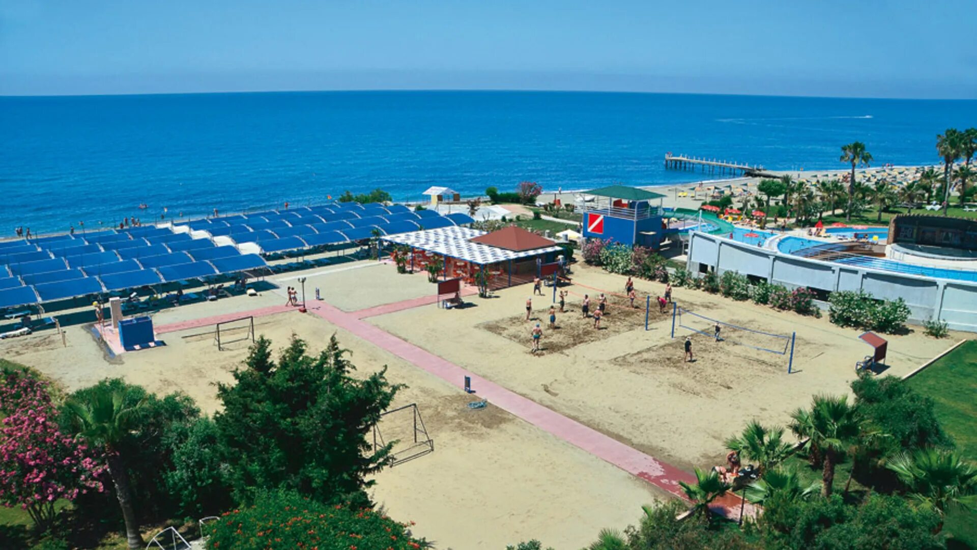 Garden select 5. Роял гарден турция аланья. royal garden beach hotel алания. royal garden beach hotel 5 турция. отель royal garden beach hotel 5.