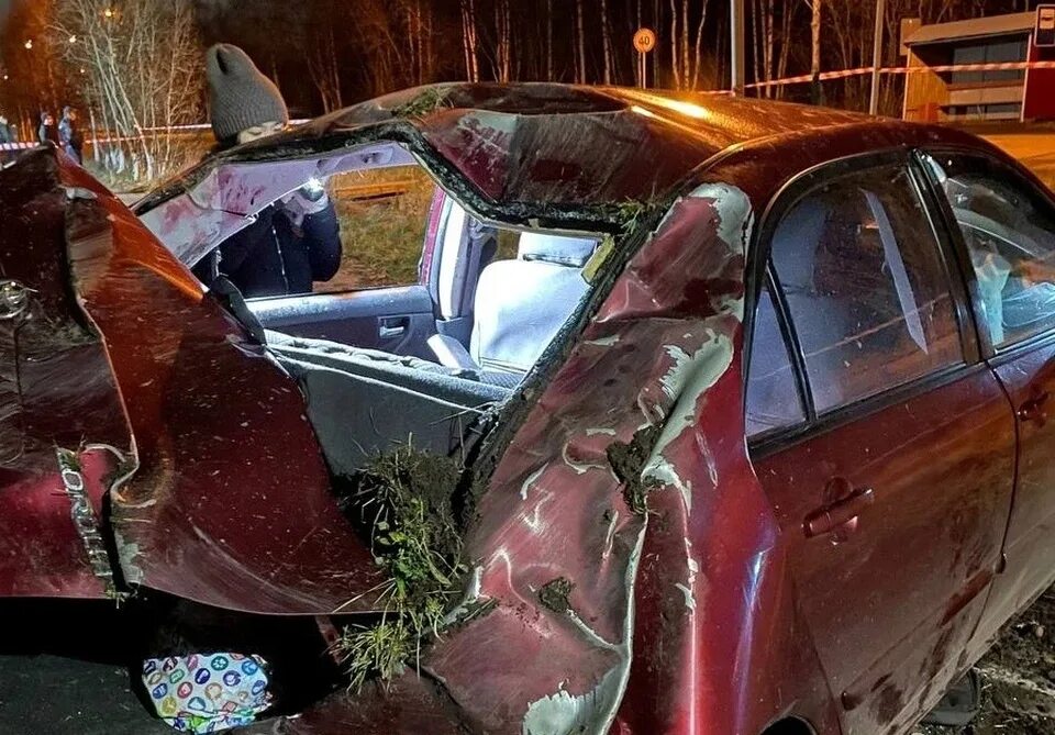 Дтп 14 октября. Авария в заводском районе. Дтп 14 октября. Авария в йошкар оле вчера вечером. Дтп 14 октября.