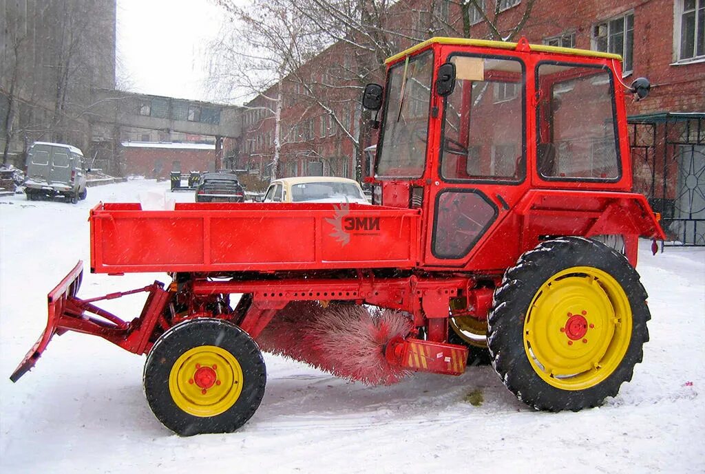 Т 16 разное. Трактор т-16м габариты. Трактор т16мг. Т 16 разное. Самоходное шасси т-16м.