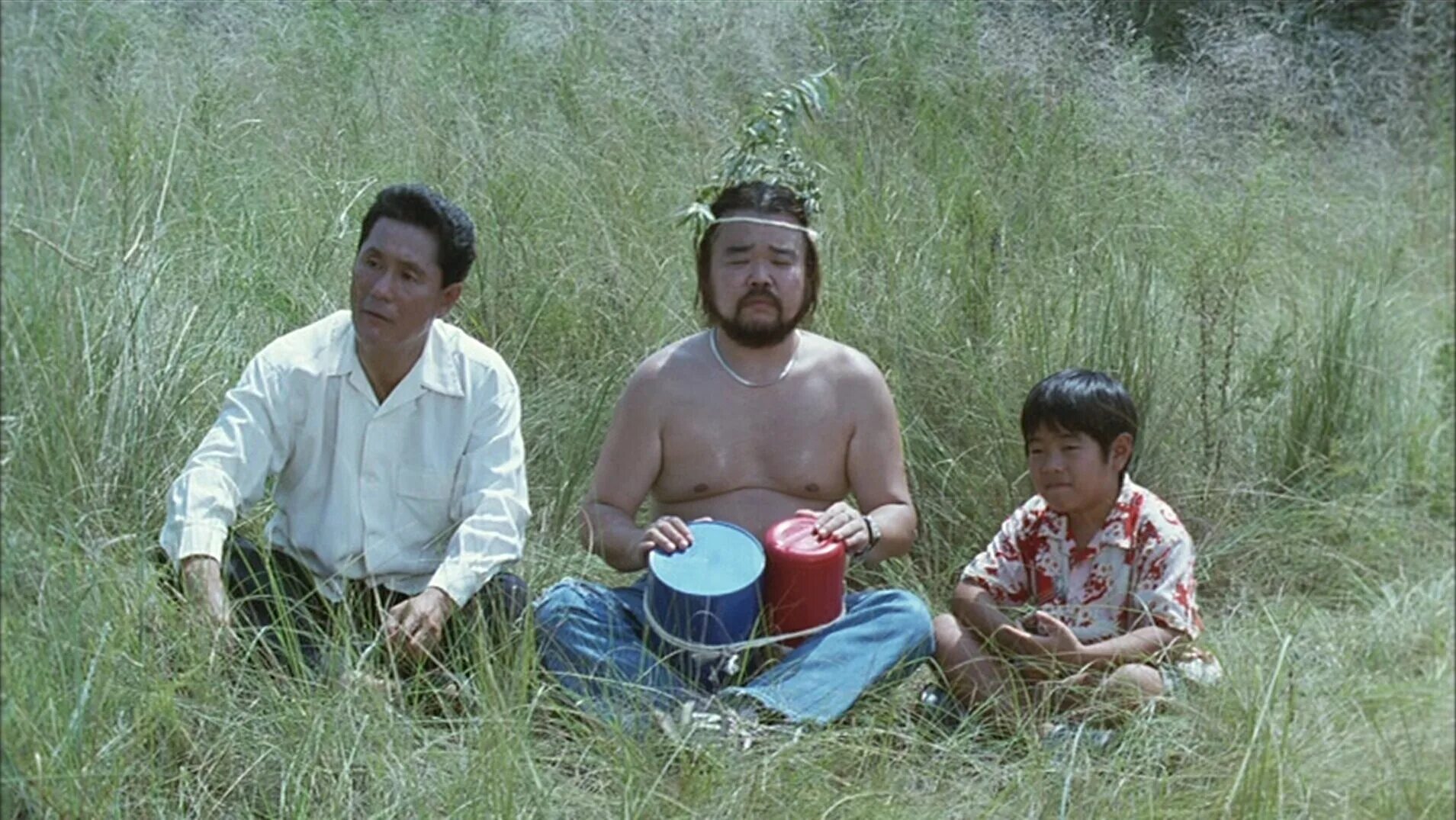 кикуджиро (1999). такеши китано кикуджиро. такеши китано с женой. Takeshi kitano kikujiro. кикуджиро.