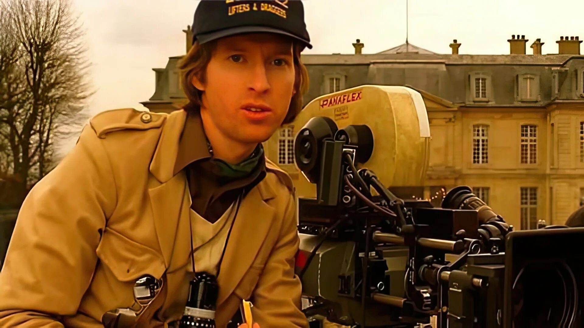 Короткометражка андерсона. Wes Anderson. Уэс Андерсон Режиссер. Уэс Андерсон 2023. Одная жизнь Уэс Андерсон.