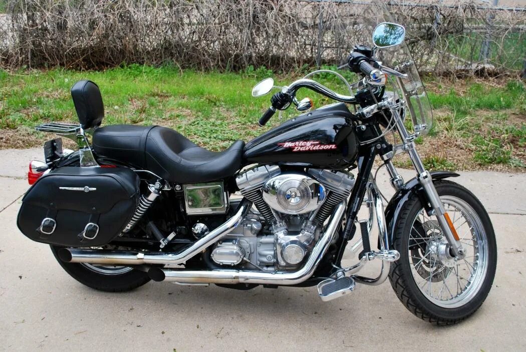Harley davidson dyna super glide sport. Мотоцикл harley-davidson dyna super glide. harley davidson dyna super glide. sportster 2004.