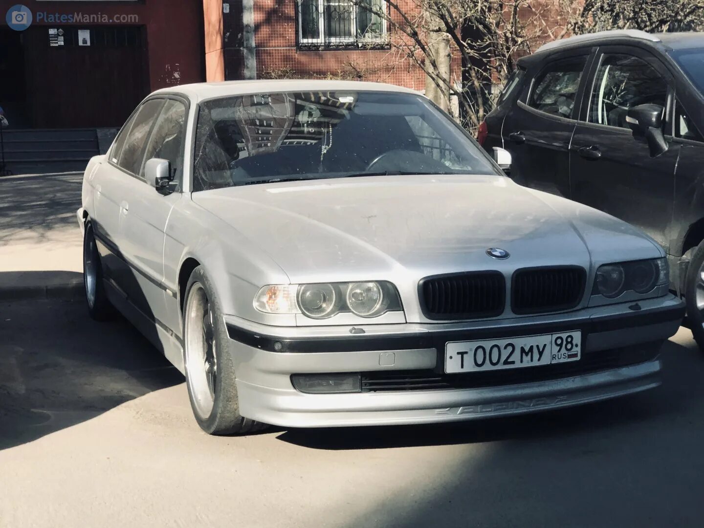 Бмв 98 года. BMW 98. Т444ем 98 БМВ. А707хр98 БМВ. Х 970 му 98.