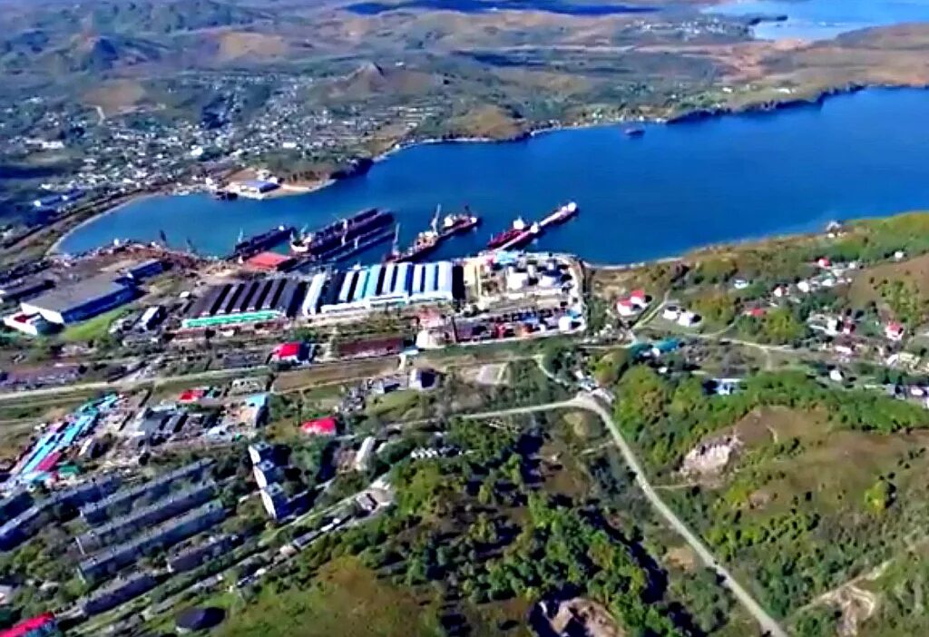 Погода пгт приморский хасанский. Пгт славянка хасанский район приморский край. поселок славянка владивосток. поселок славянка хасанский район. порт славянка приморский край.