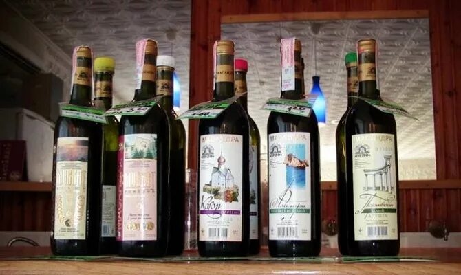 Кагор вино польза. Кагор новый афон абхазия. Массандра винодельческий завод. Полезные красные вина. Кагор новый афон абхазия состав.