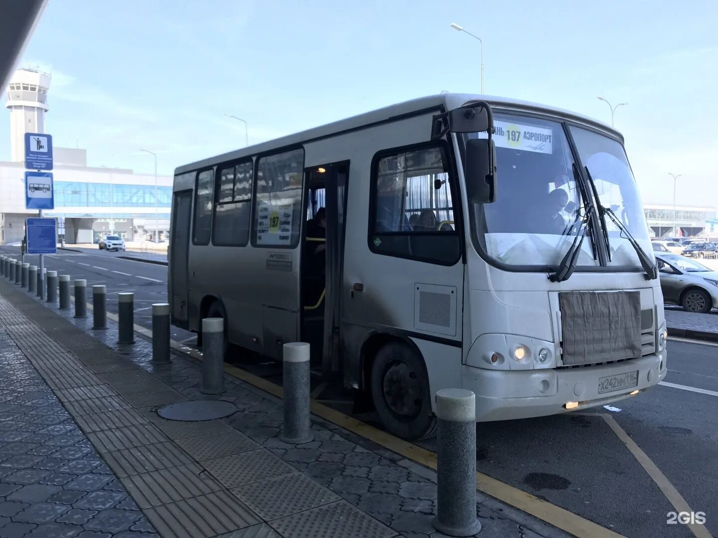 Казань аэропорт автобус 197. 197 Автобус Казань. Автобус 197 аэропорт Казань. 197 Маршрут Казань. Маршрут 197 автобуса Казань.