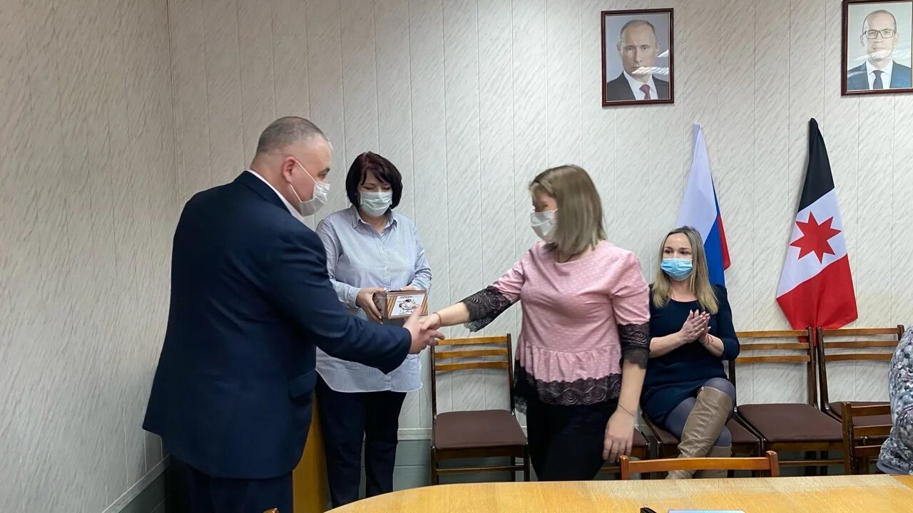 Дом баня сруб 2 этажа. Torx 50 150мм. Старинные рожковые ключи. Вокзальная 22 можга. Кафе белая ладья можга.