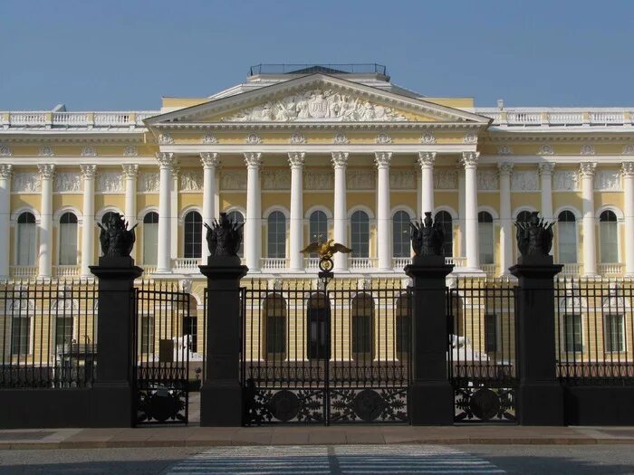 в каких музеях москвы и санкт петербурга. музей эрмитаж в санкт-петербурге. музеи россии эрмитаж. в каких музеях москвы и санкт петербурга. русский музей в санкт-петербурге рассказ.
