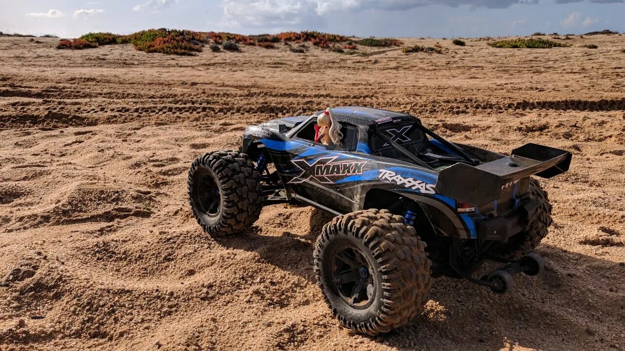 Gs4 max. Траксас Макс. Traxxas Maxx. Traxxas х-Maxx. X Max Traxxas v3.