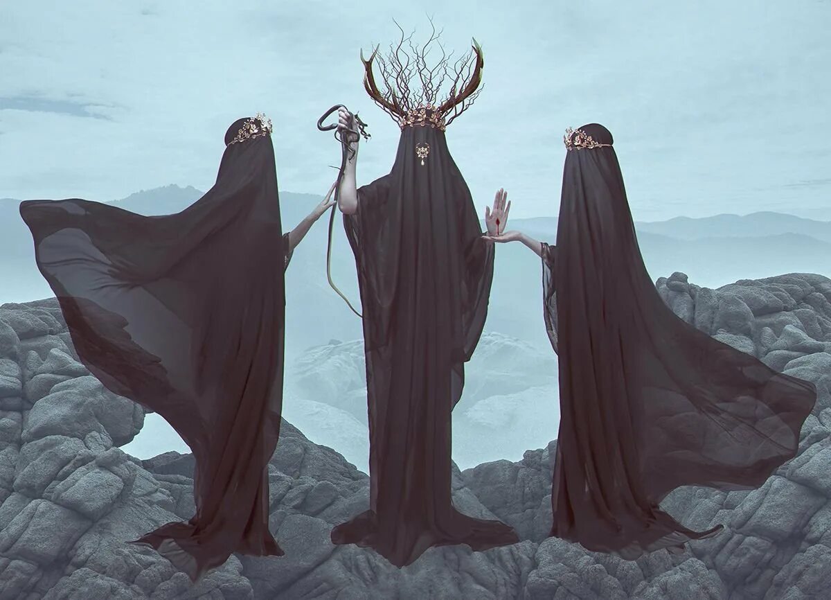 Три девушки фэнтези. Судьба ведьмы. Магия арт. Урд верданди скульд норны. Судьба ведьмы.