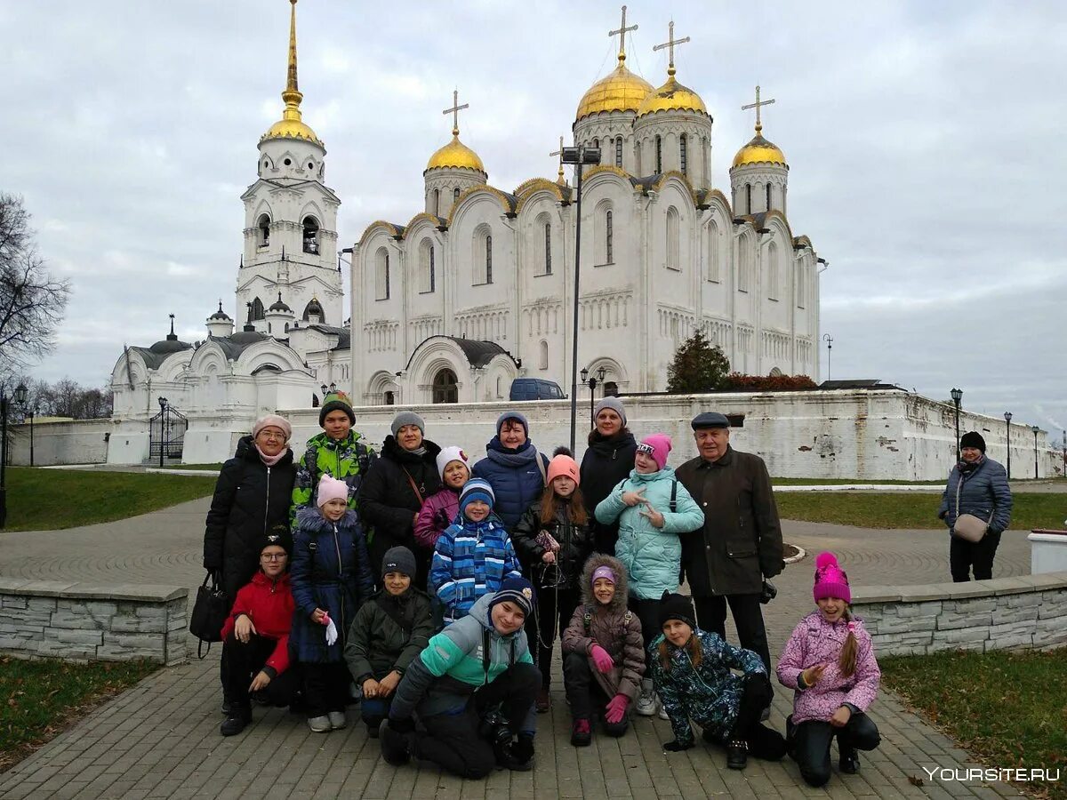 Тур по золотому кольцу из санкт петербурга