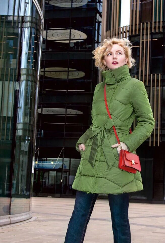 Каталог одежды electra style. Зелёное пальто Электра стайл. Electra Style женская парка зеленая. Electra Style женская куртка зеленая. Electra Style женская одежда пальто.