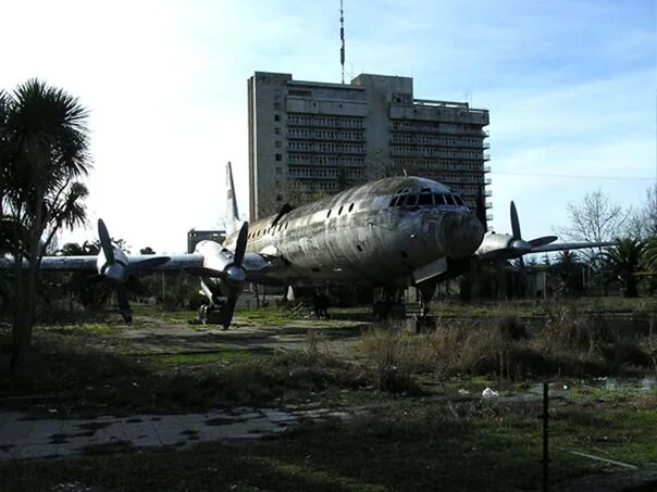 Москва гагры самолет