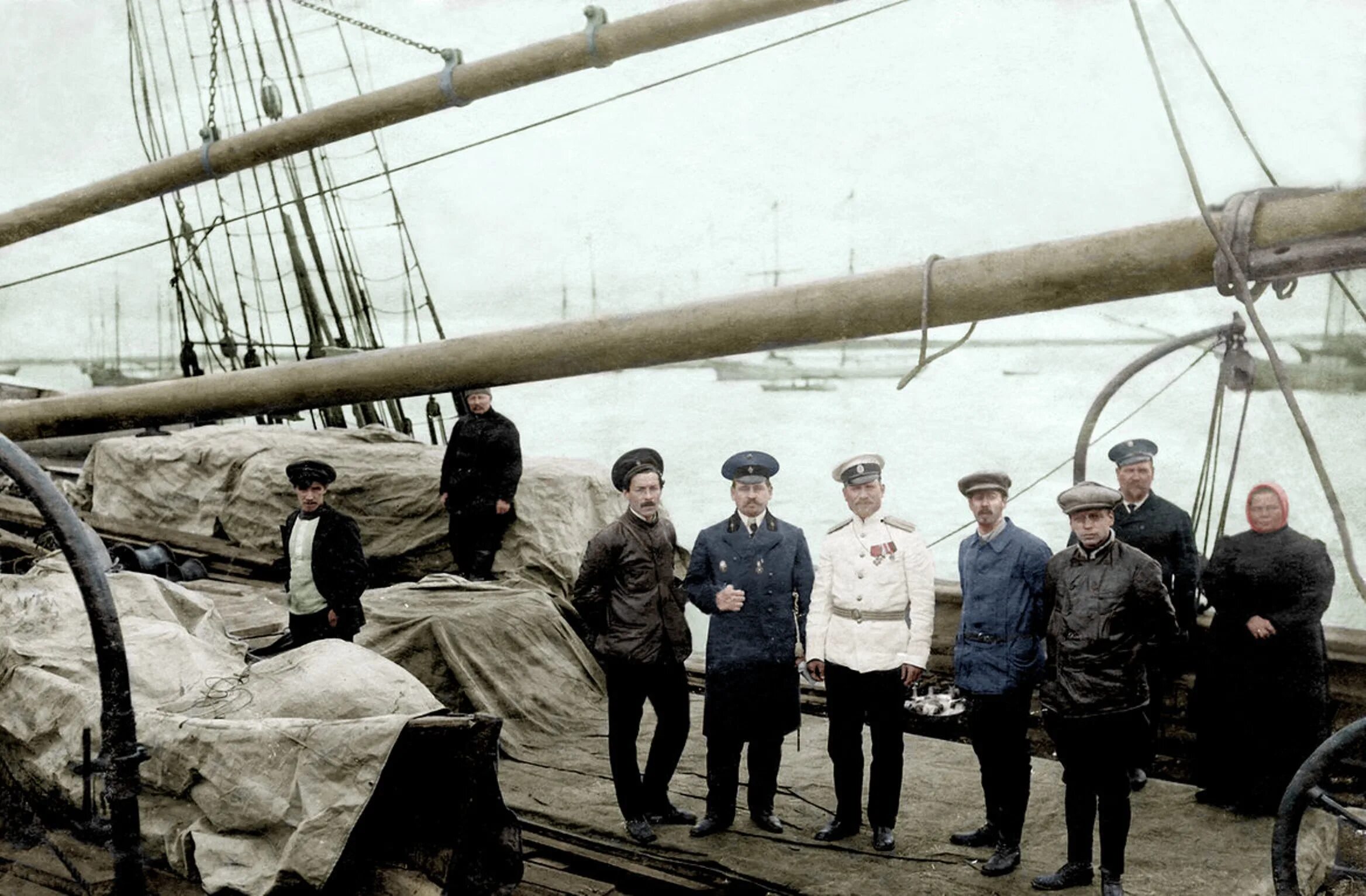 Ледокол вайгач колчак. Нансен фритьоф северный полюс. 1926 экспедиция обручева. Российские экспедиции 20 века. Нансен фритьоф северный полюс.