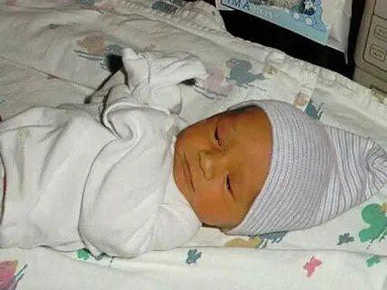 С какой желтушкой выписывают из роддома новорожденных