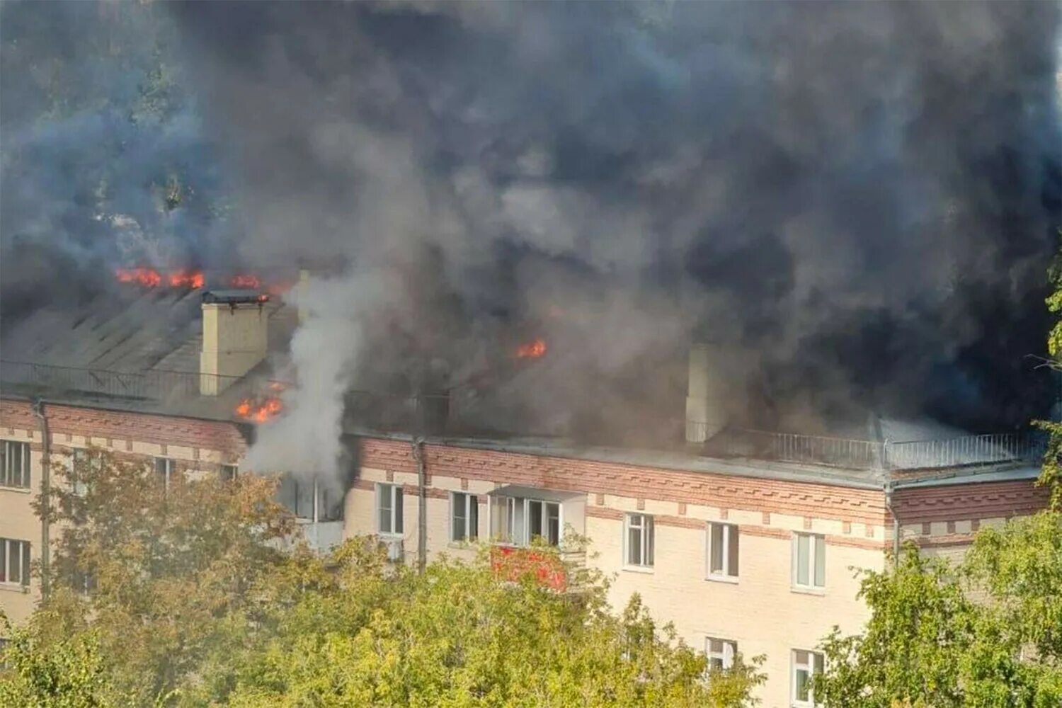 Красногорск происшествия сегодня последние новости. Пожар в Красногорске. Пожар Красногорск Комсомольская 45. Пожар в Пионерном. Новости Красногорска 11 февраля 2024гот пожары в домах.